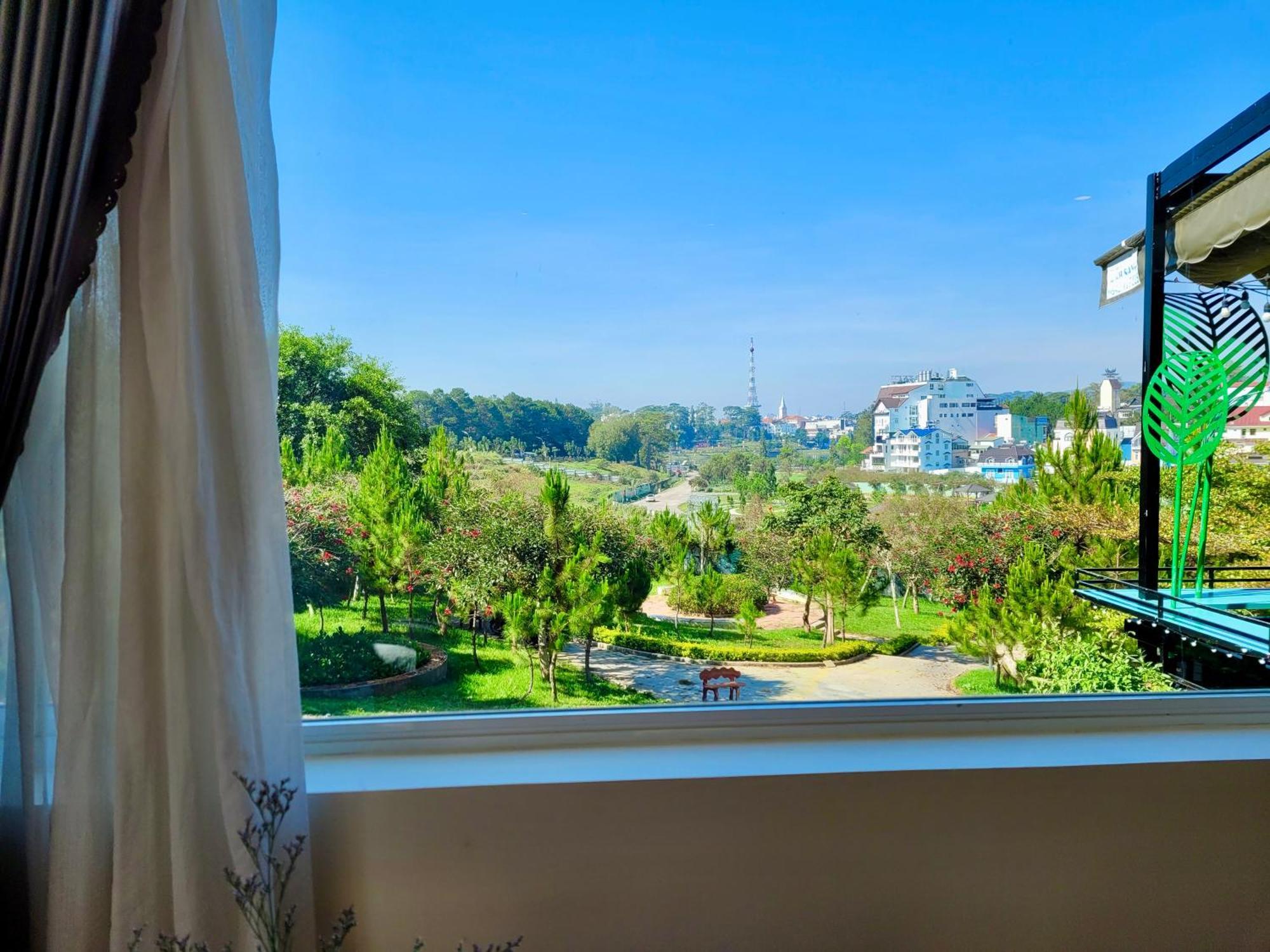 Carnival Villa Да Лат Екстериор снимка
